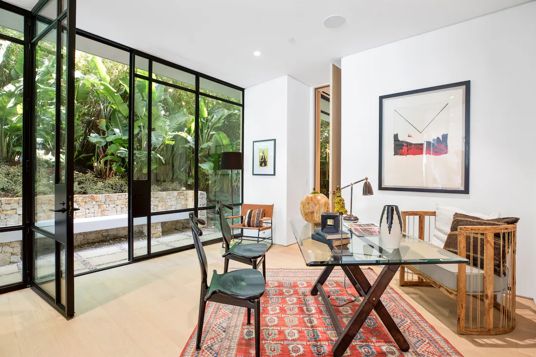 Meridith-Baer-Home-Home-Staging-Southern-California-Beverly-Hills-Modernist-Luxury-Homes-Modern-and-Contemporary-Office